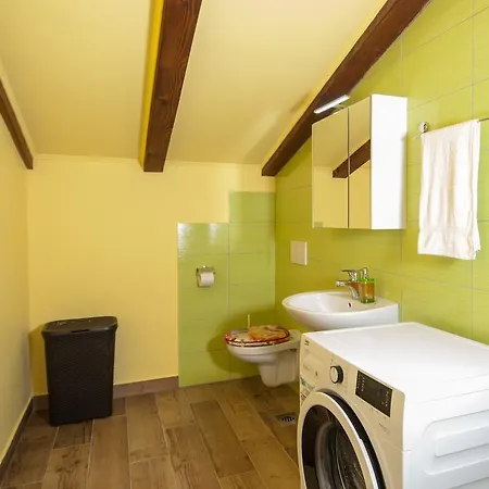 Apartment Balen